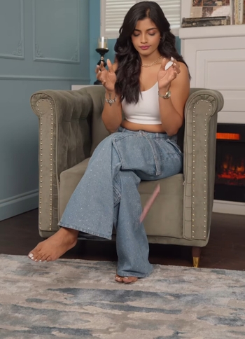 Ashna Zaveri