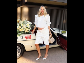  alt="Elsa Hosk"