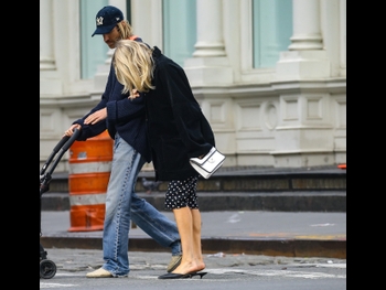 alt="Elsa Hosk"