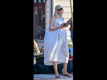  alt="Elsa Hosk"