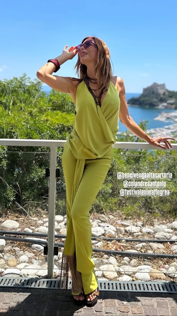 Veronica Maya