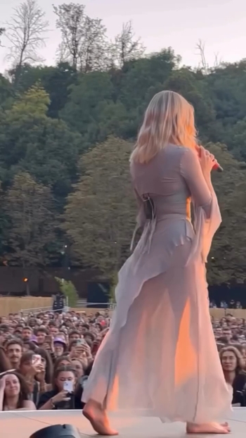 Aurora Aksnes
