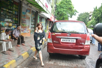 Neha Sharma (II)