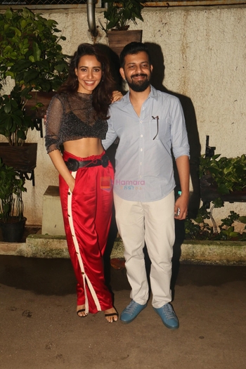 Neha Sharma (II)