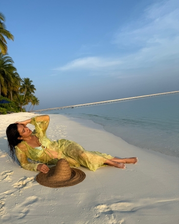Neha Sharma (II)