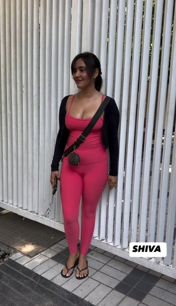 Neha Sharma (II)