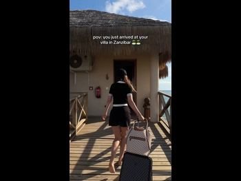  alt="Elisa Visari"