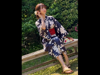  alt="Enako"
