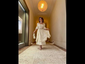  alt="Amanda Cerny"