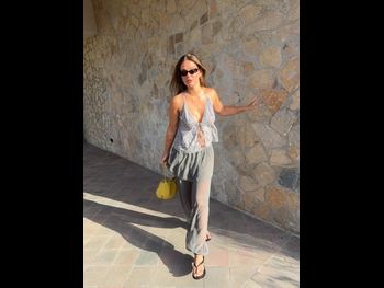  alt="Laura Escanes"