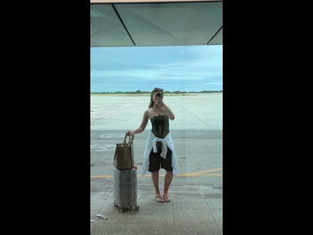  alt="Laura Escanes"