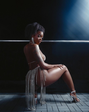 Ari Lennox