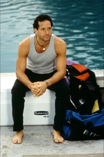 Steve Guttenberg