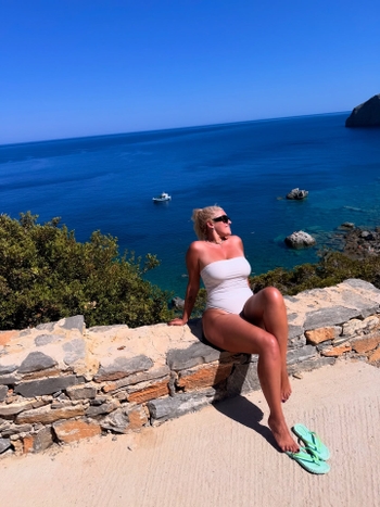 Nancy Paradeisanou
