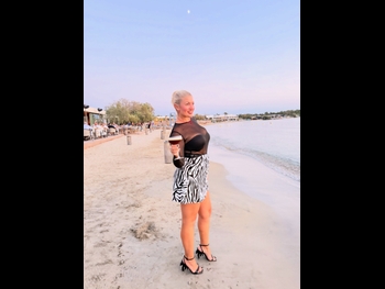  alt="Nancy Paradeisanou"