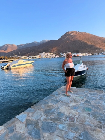 Nancy Paradeisanou
