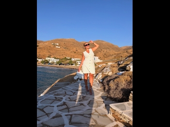  alt="Nancy Paradeisanou"
