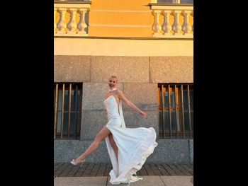  alt="Yulianna Karaulova"