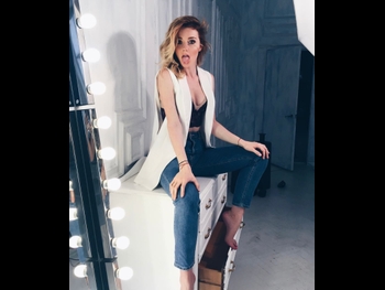  alt="Yulianna Karaulova"