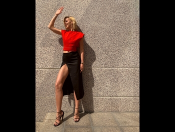  alt="Yulianna Karaulova"
