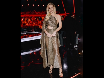  alt="Yulianna Karaulova"