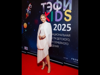  alt="Yulianna Karaulova"