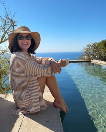 Lucy Hale (II)