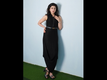  alt="Pranitha"