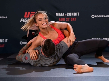 Paige VanZant