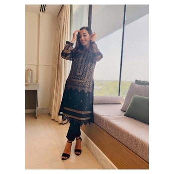 Iqra Aziz