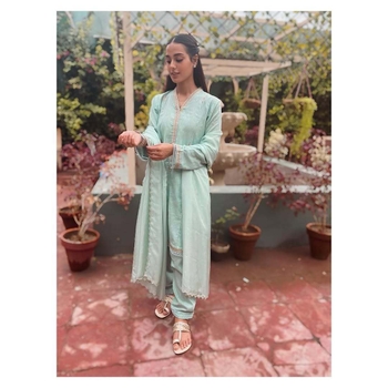 Iqra Aziz