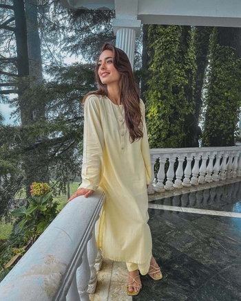 Iqra Aziz