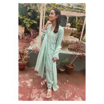 Iqra Aziz