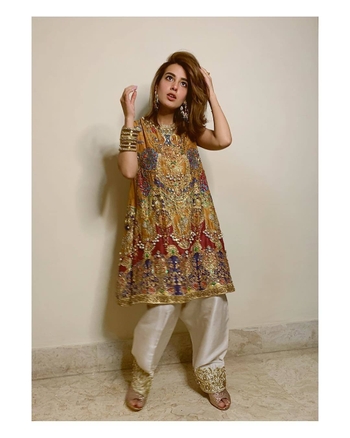 Iqra Aziz