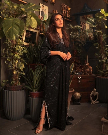 Iqra Aziz