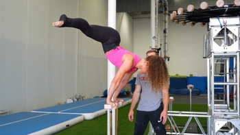 Sofie Dossi