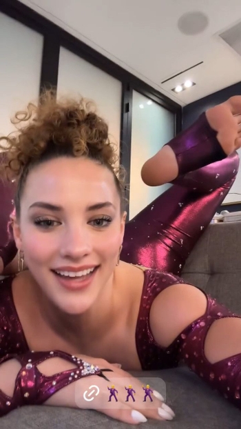 Sofie Dossi