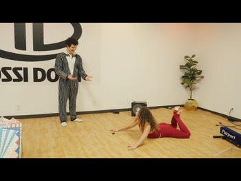  alt="Sofie Dossi"
