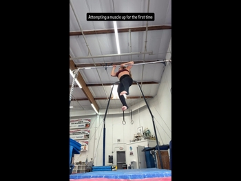  alt="Sofie Dossi"