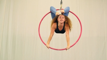 Sofie Dossi