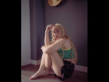  alt="Primrose Bigwood"