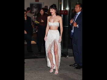  alt="Dakota Johnson"