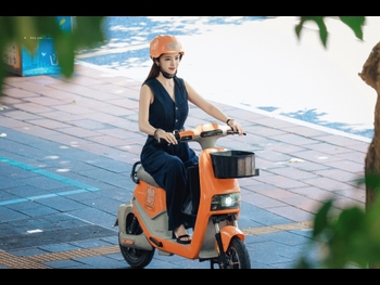  alt="Wenjing Cai"