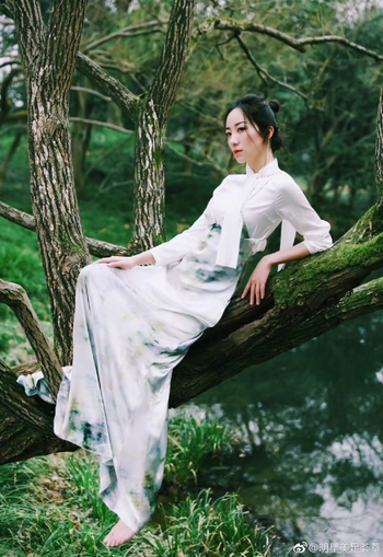 Cecilia Han