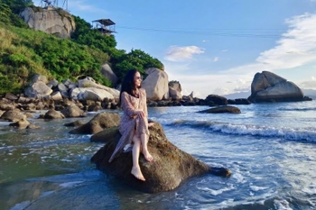 Cecilia Han