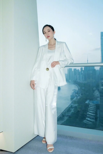 Cecilia Han