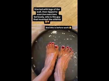  alt="Brooke Burke"