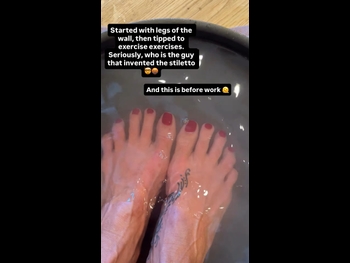 alt="Brooke Burke"
