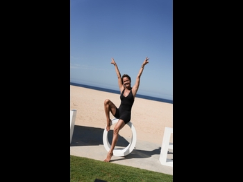  alt="Brooke Burke"