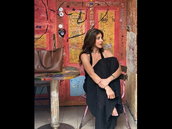  alt="Karishma Kotak"